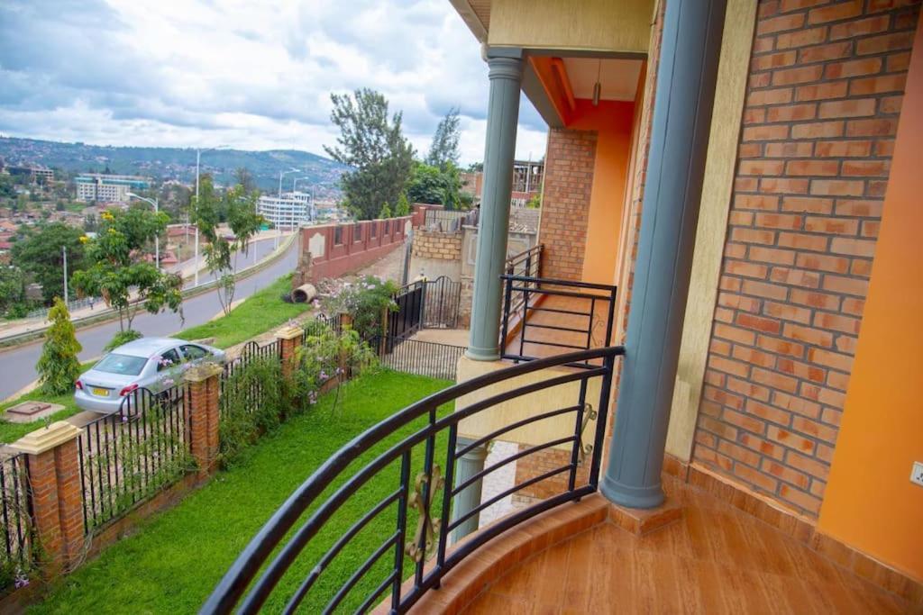 Kigali Beauty Hill View Apartment エクステリア 写真